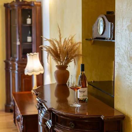 Herga Wine Estate - Old Lady - Villa Ivanjkovci