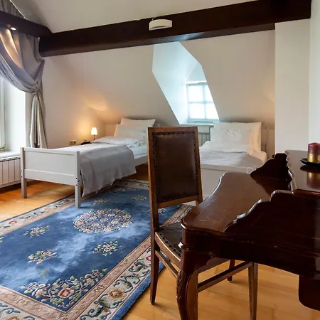 빌라 Herga Wine Estate - Old Lady - *