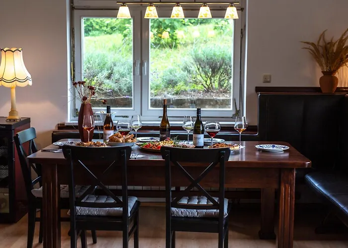 Villa Herga Wine Estate - Old Lady - *